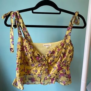 For love and lemons cropped tie shoulder blouse